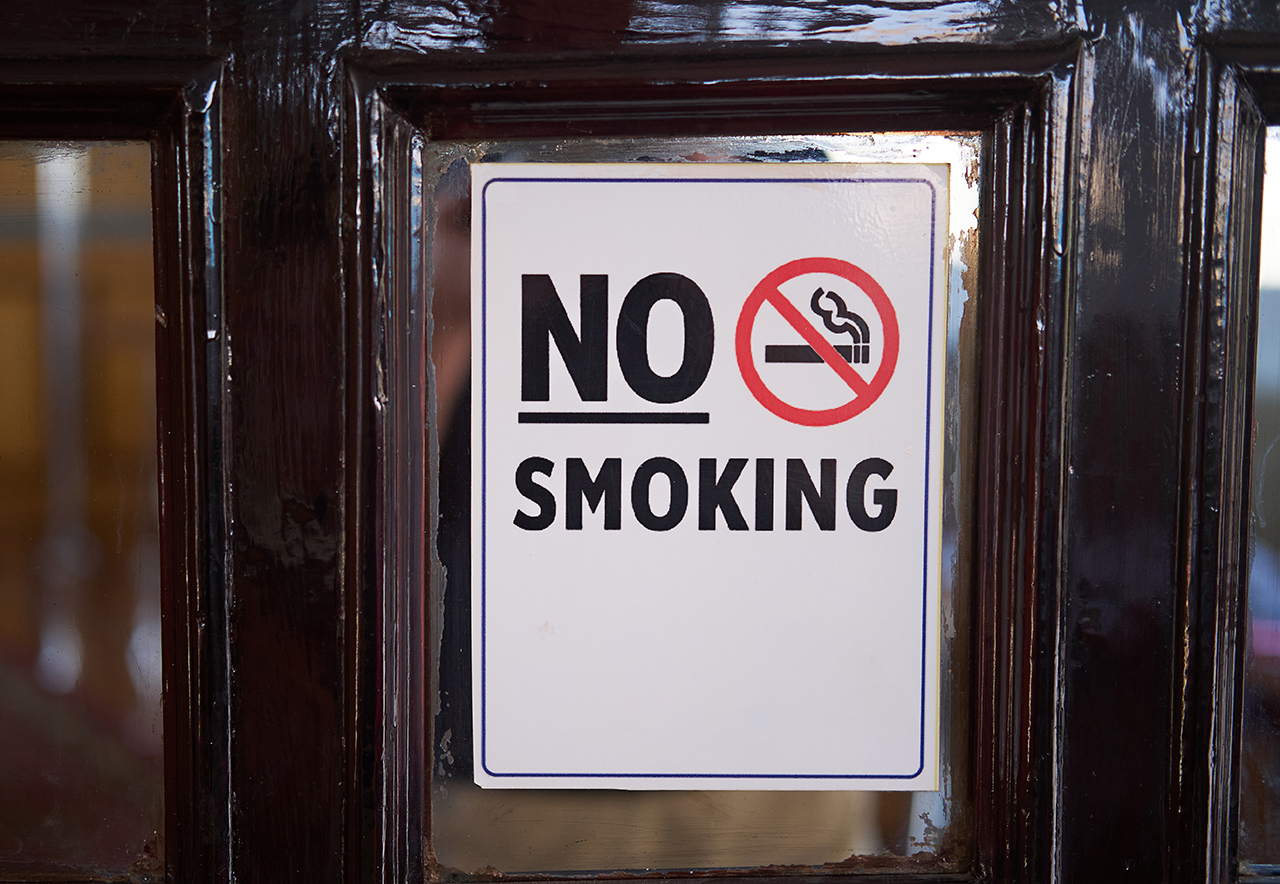 no smooking sign